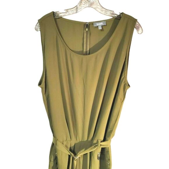 Sleeveless Jumpsuit by Neiman Marcus Size XL Green Utility Zip Back & Pockets - Picture 1 of 12